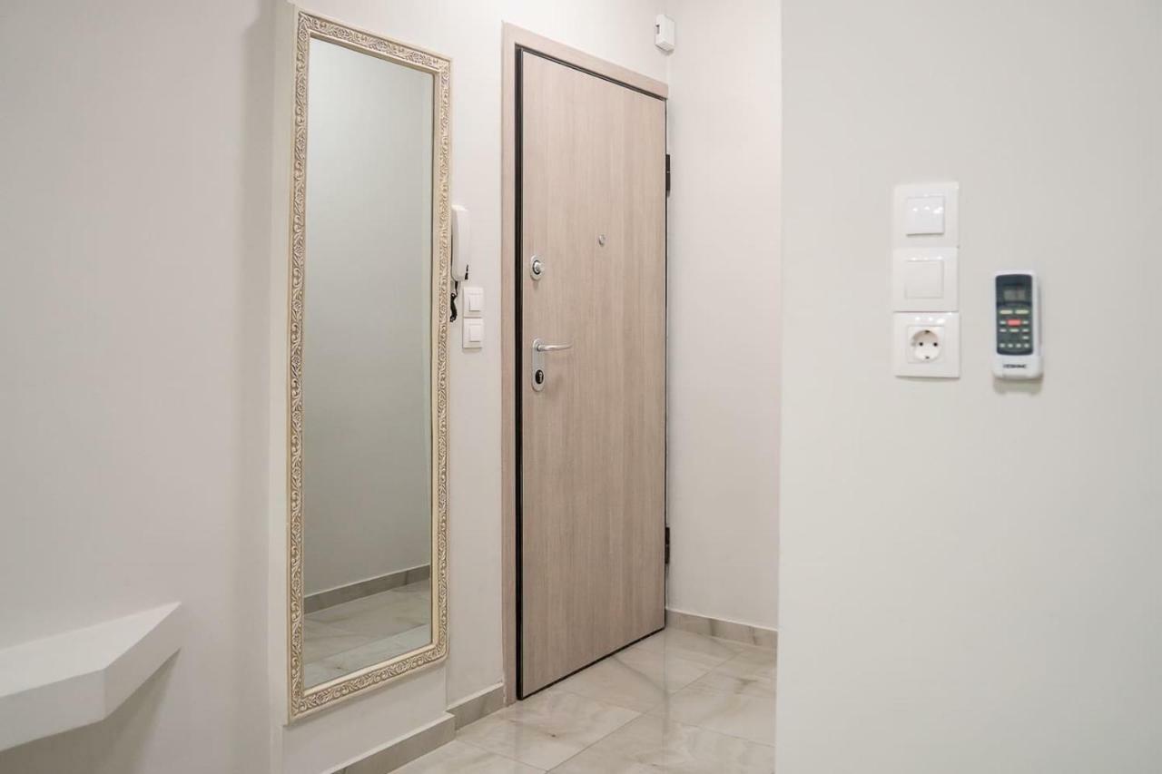 City Centre Apartment *